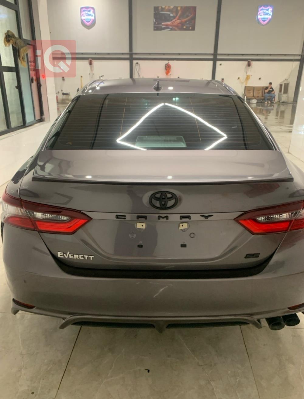 تۆیۆتا کامری